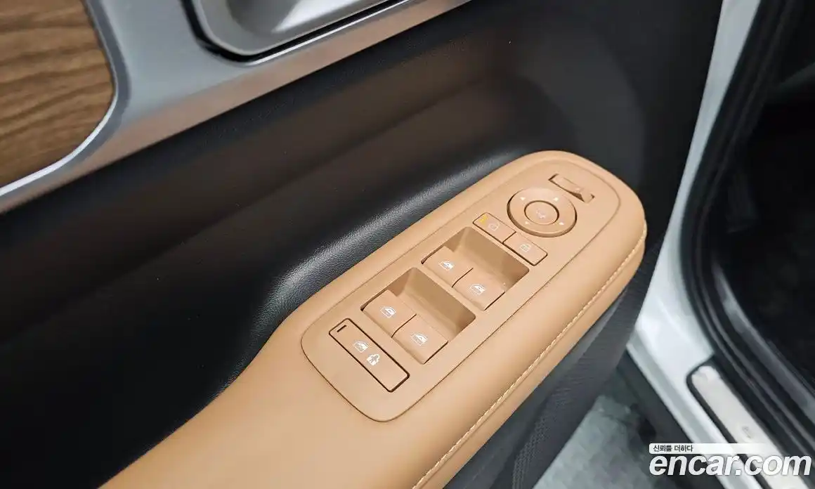 Hyundai Santa Fe 2024 2.5 гидро в Москве № 2049911, фото 18