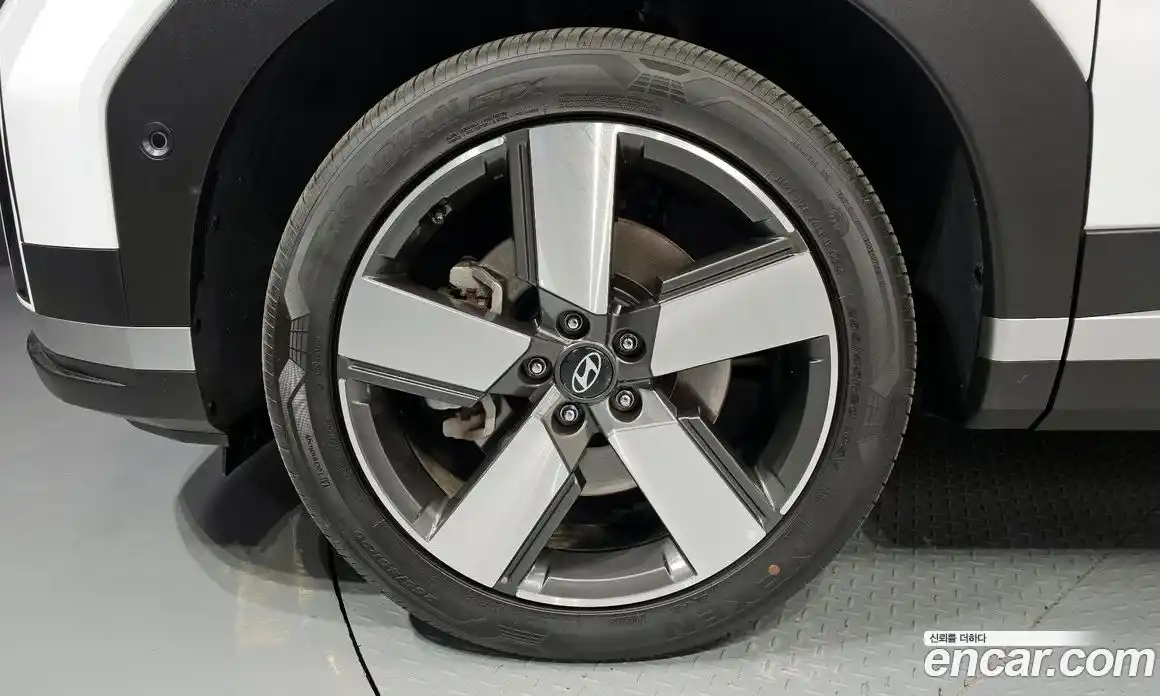Hyundai Santa Fe 2024 2.5 гидро в Москве № 2049911, фото 5