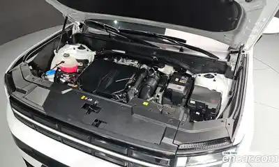 Hyundai Santa Fe 2024 2.5 гидро в Москве № 2049911, миниатюра 6