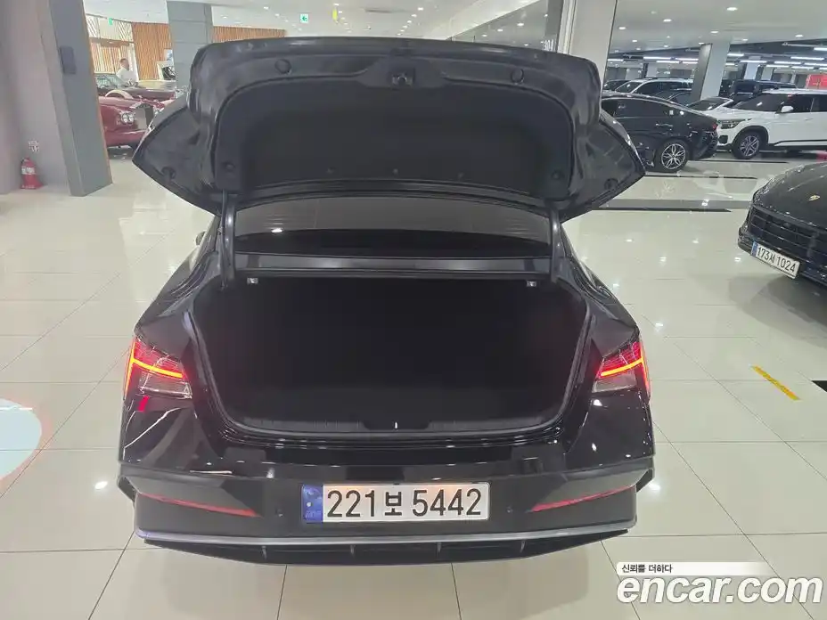 Hyundai Avante 2025 1.6 гидро в Москве № 2049947, фото 15