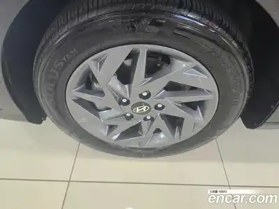 Hyundai Avante 2025 1.6 гидро в Москве № 2049947, миниатюра 5