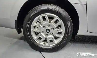 Hyundai Staria 2024 3.5 гидро в Москве № 2049952, миниатюра 5