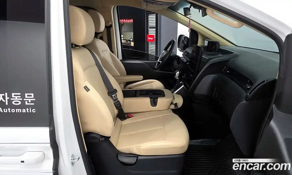 Hyundai Staria 2024 3.5 гидро в Москве № 2050079, фото 17