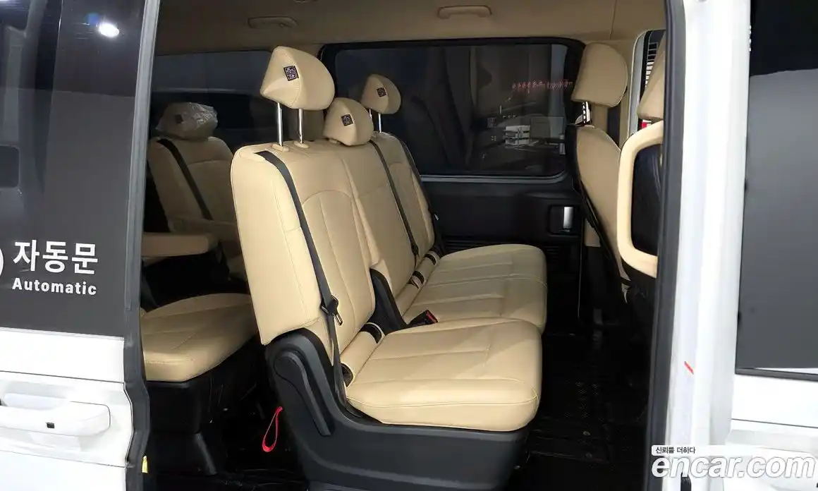Hyundai Staria 2024 3.5 гидро в Москве № 2050079, фото 18