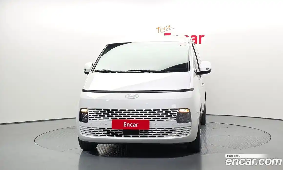 Hyundai Staria 2024 3.5 гидро в Москве № 2050079, фото 3