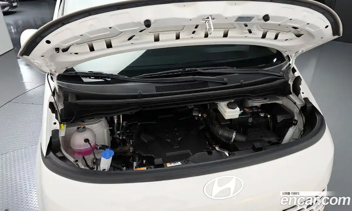 Hyundai Staria 2024 3.5 гидро в Москве № 2050079, фото 6