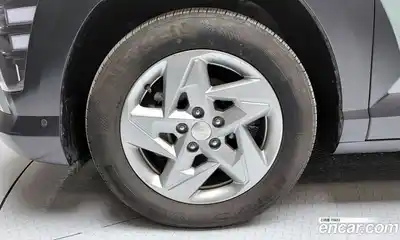Hyundai Kona 2023 1.6 гидро в Москве № 2050089, миниатюра 5