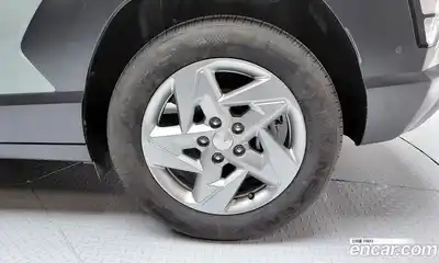 Hyundai Kona 2023 1.6 гидро в Москве № 2050089, миниатюра 7