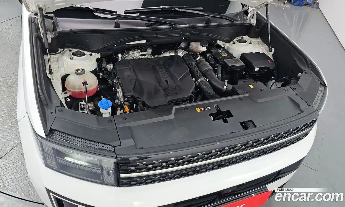 Hyundai Santa Fe 2023 2.5 гидро в Москве № 2050159, фото 6
