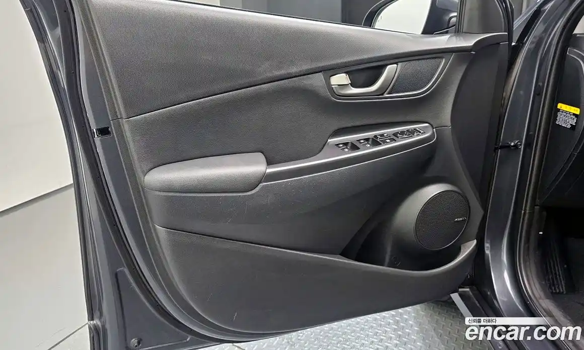 Hyundai Kona 2018 1.6 гидро в Москве № 2050183, фото 14