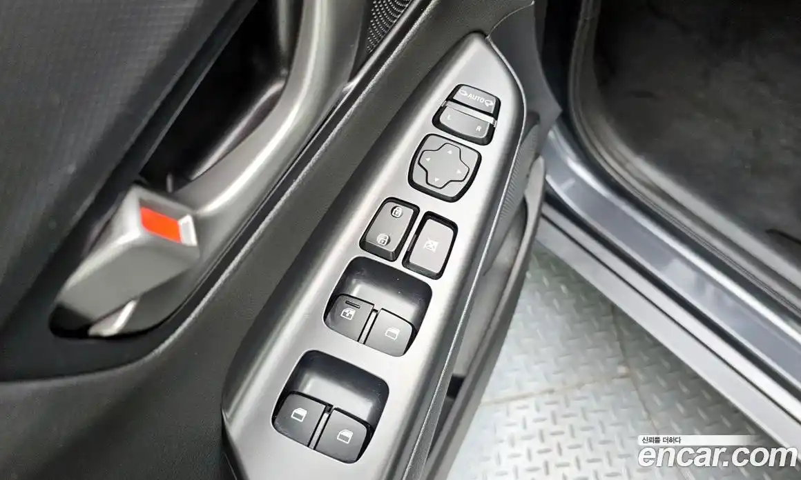 Hyundai Kona 2018 1.6 гидро в Москве № 2050183, фото 23