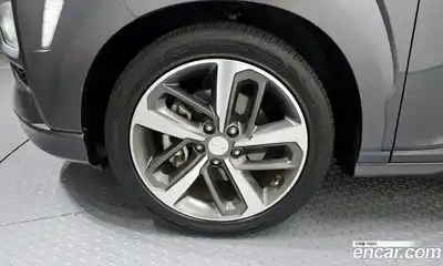 Hyundai Kona 2018 1.6 гидро в Москве № 2050183, миниатюра 5