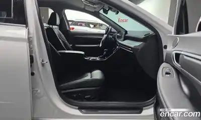 Hyundai Sonata 2023 2.0 гидро в Москве № 2050234, миниатюра 11