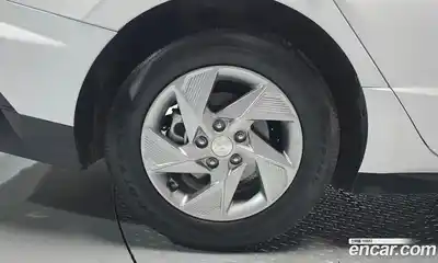 Hyundai Sonata 2023 2.0 гидро в Москве № 2050234, миниатюра 5