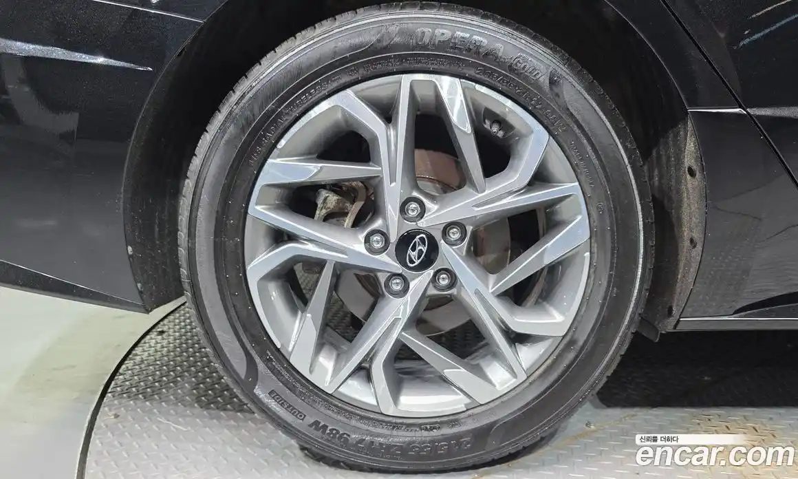 Hyundai Sonata 2021 2.0 гидро в Москве № 2050315, фото 7
