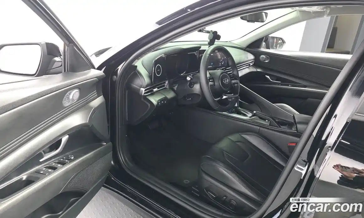 Hyundai Avante 2022 1.6 гидро в Москве № 2050400, фото 13