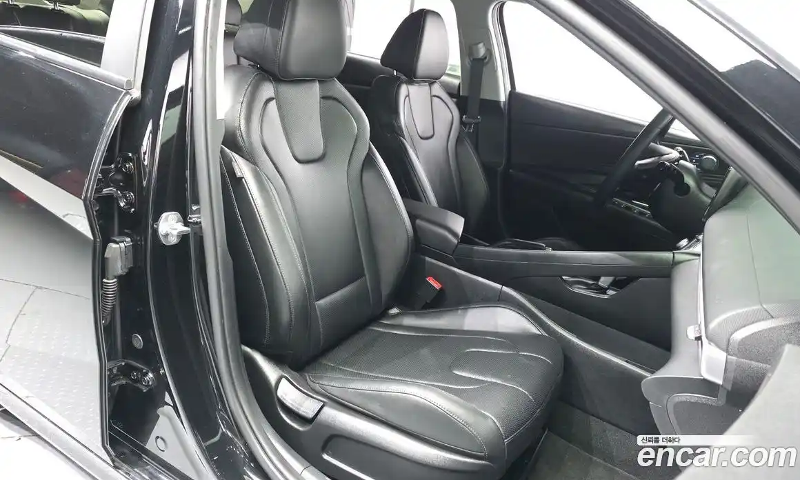 Hyundai Avante 2022 1.6 гидро в Москве № 2050400, фото 18