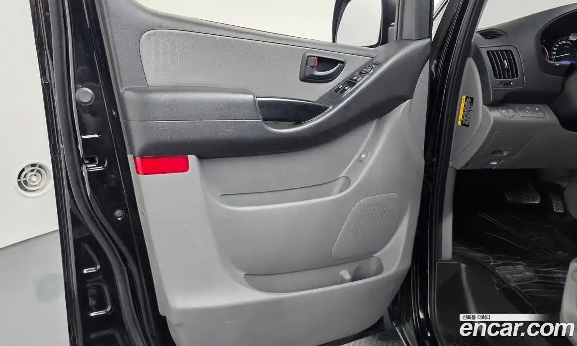 Hyundai Starex 2018 2.5 гидро в Москве № 2050446, фото 15