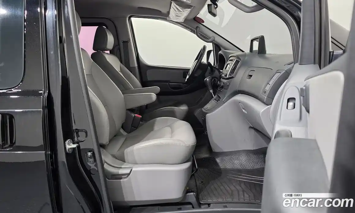 Hyundai Starex 2018 2.5 гидро в Москве № 2050446, фото 16