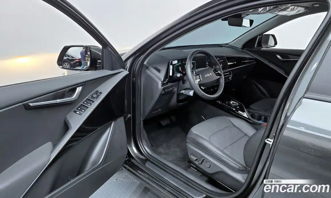 Kia Niro 2026 1.6 гидро в Москве № 2050560, фото 13