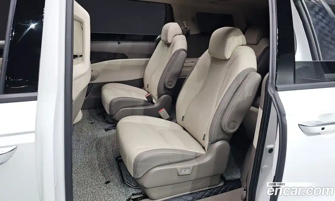 Kia Canival 2025 1.6 гидро в Москве № 2050753, фото 28