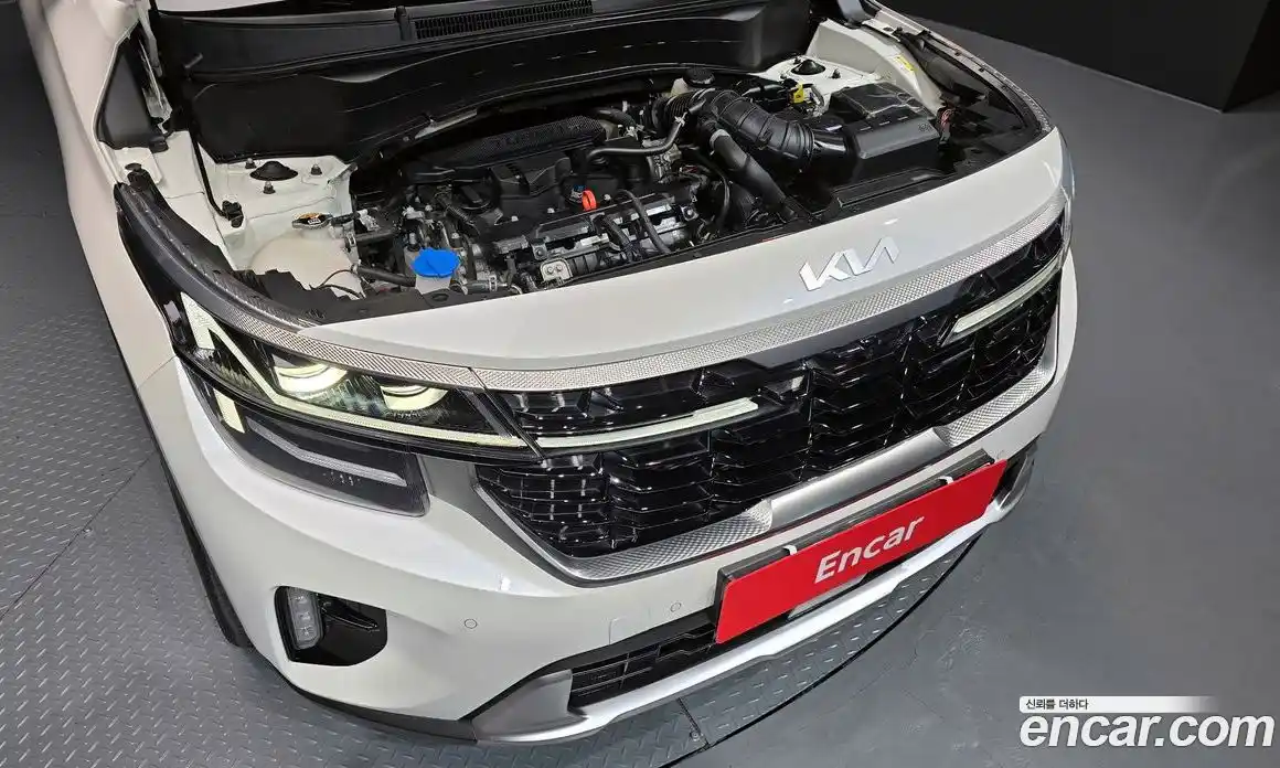 Kia Seltos 2022 1.6 гидро в Москве № 2050913, фото 6