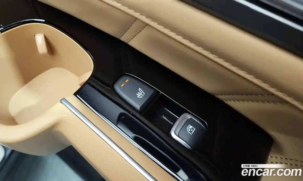 Kia Sorento 2022 1.6 гидро в Москве № 2051002, фото 25