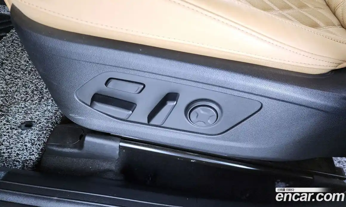 Kia Sorento 2022 1.6 гидро в Москве № 2051002, фото 33