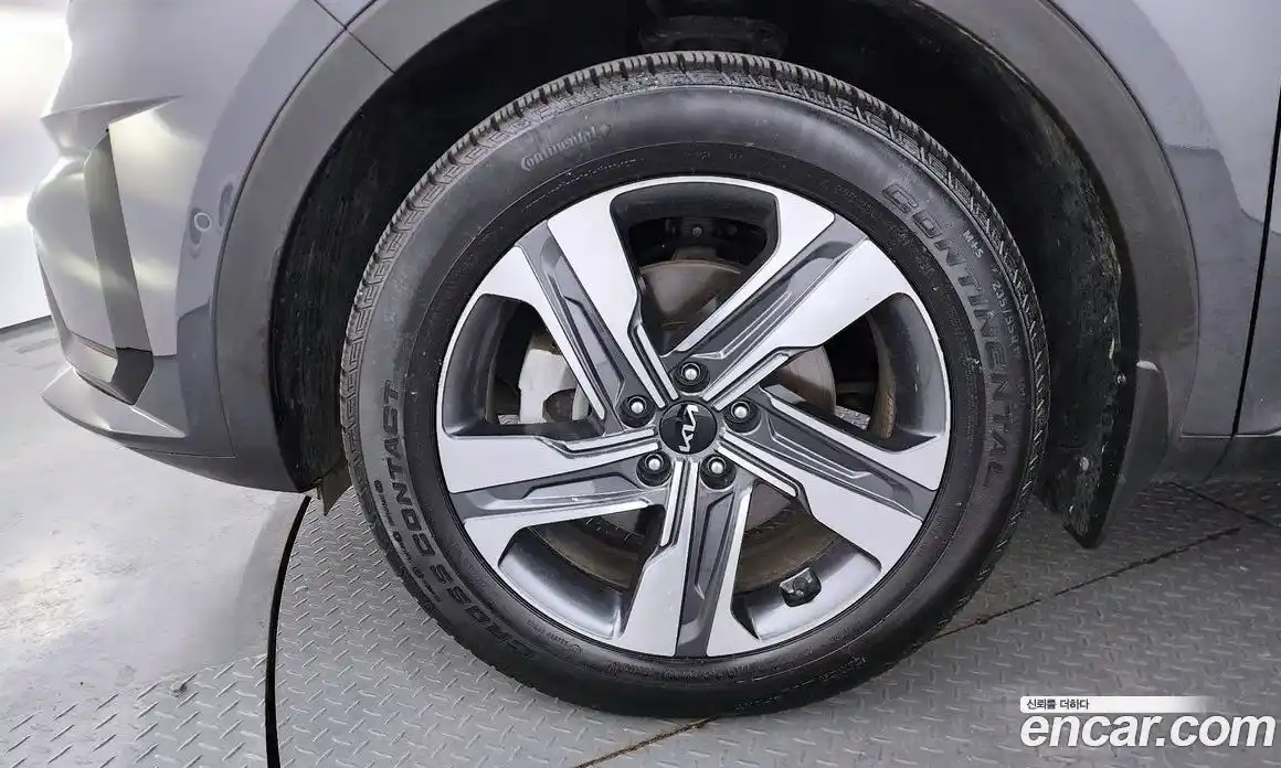 Kia Sorento 2022 1.6 гидро в Москве № 2051002, фото 5