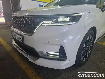 Kia Canival 2023 3.5 гидро в Москве № 2051067, миниатюра 9