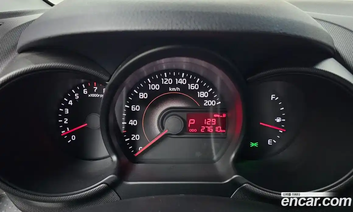Kia Ray 2018 1.0 гидро в Москве № 2051106, фото 11