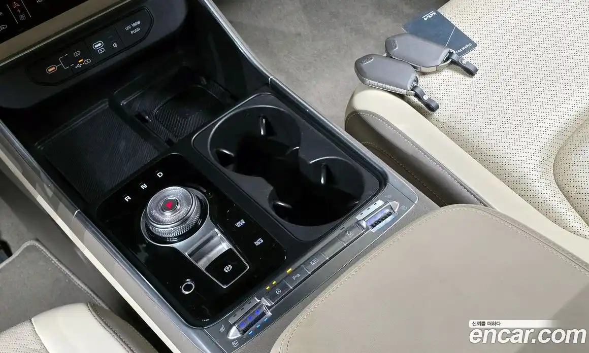 Kia Canival 2024 3.5 гидро в Москве № 2051225, фото 11