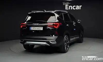 Kia Seltos 2021 1.6 гидро в Москве № 2051262, миниатюра 2