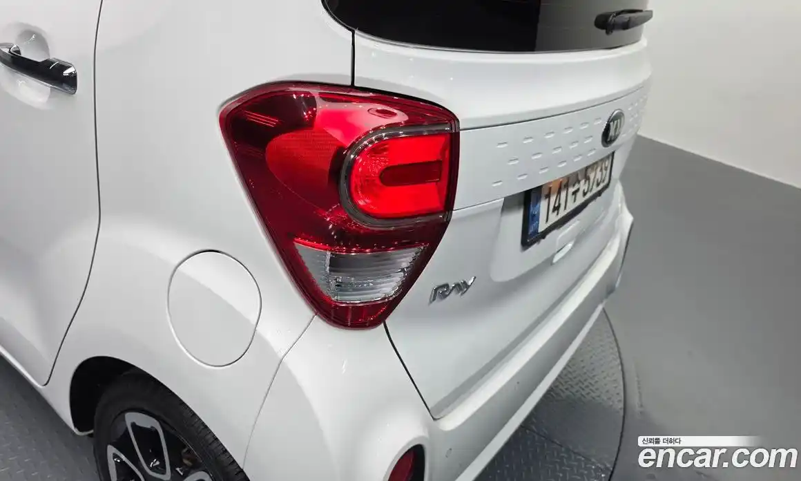 Kia Ray 2020 1.0 гидро в Москве № 2051386, фото 9