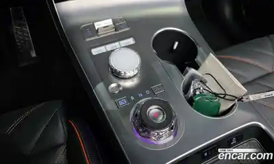 Genesis GV70 2025 2.5 гидро в Москве № 2051472, миниатюра 12