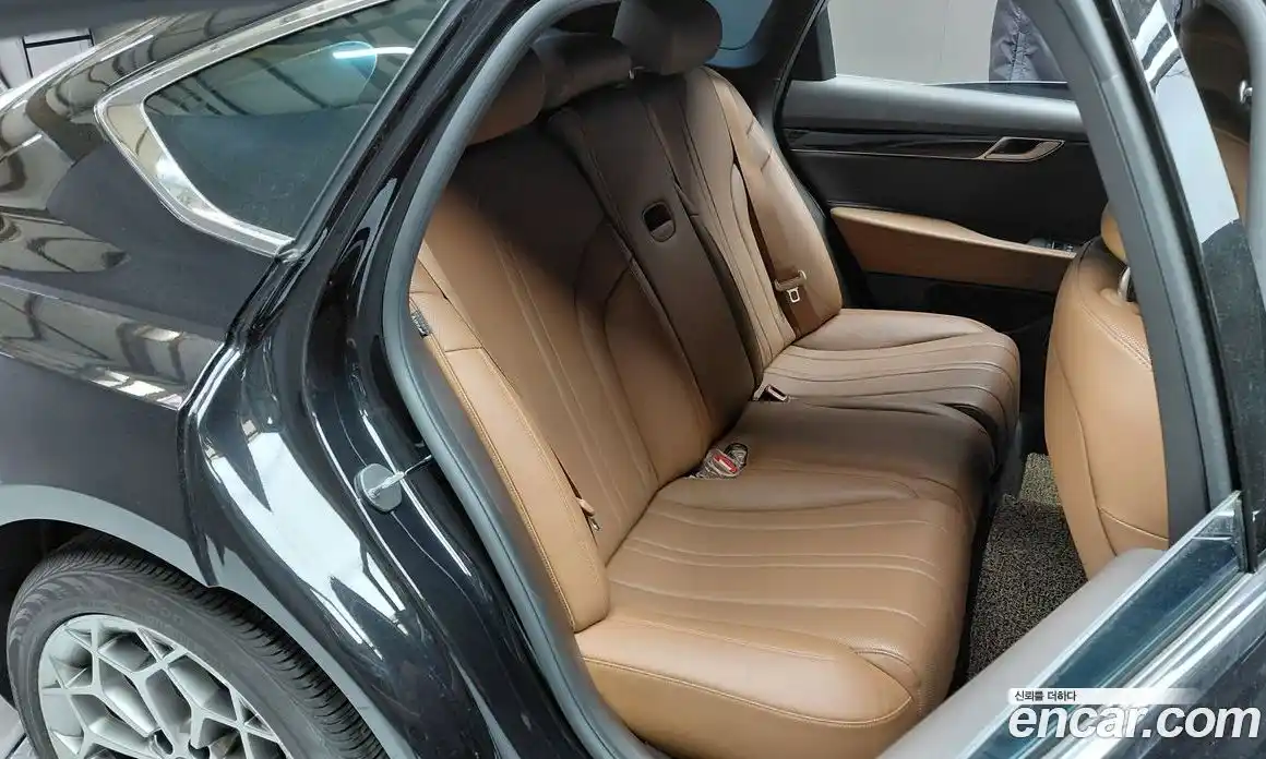 Genesis G80 2023 2.5 гидро в Москве № 2051520, фото 17