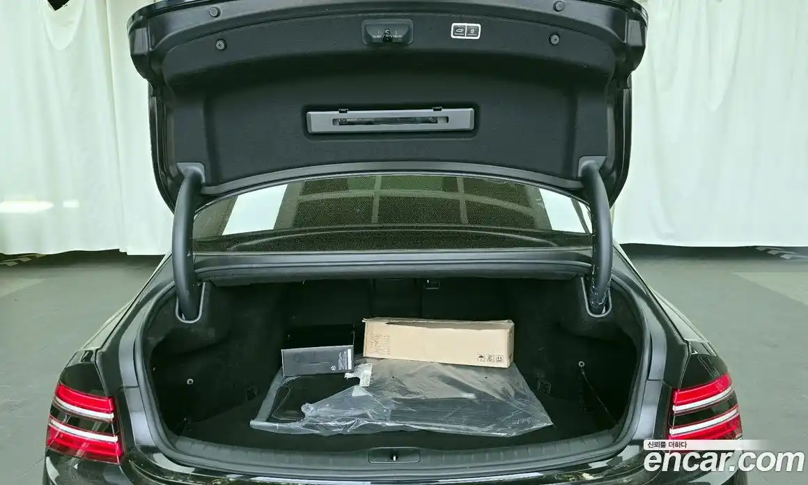 Genesis G80 2023 2.5 гидро в Москве № 2051530, фото 26