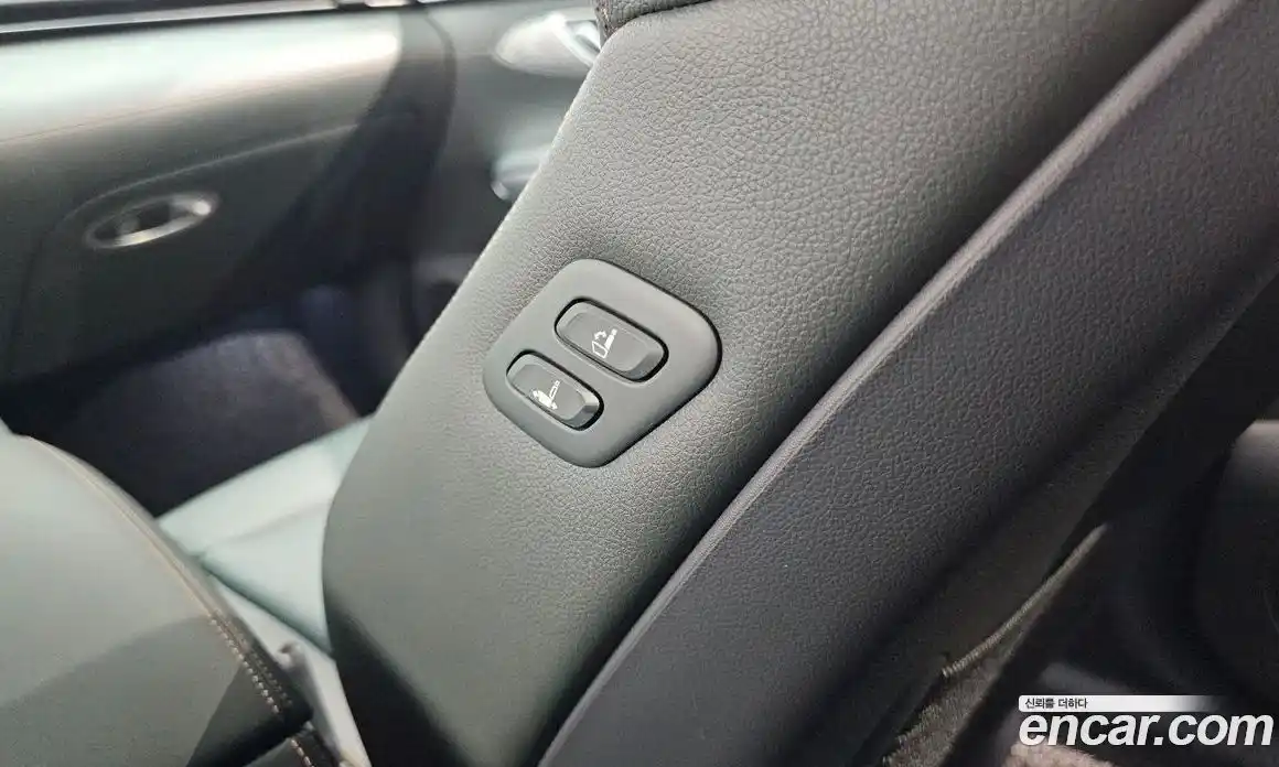 Genesis GV70 2021 2.5 гидро в Москве № 2051543, фото 32