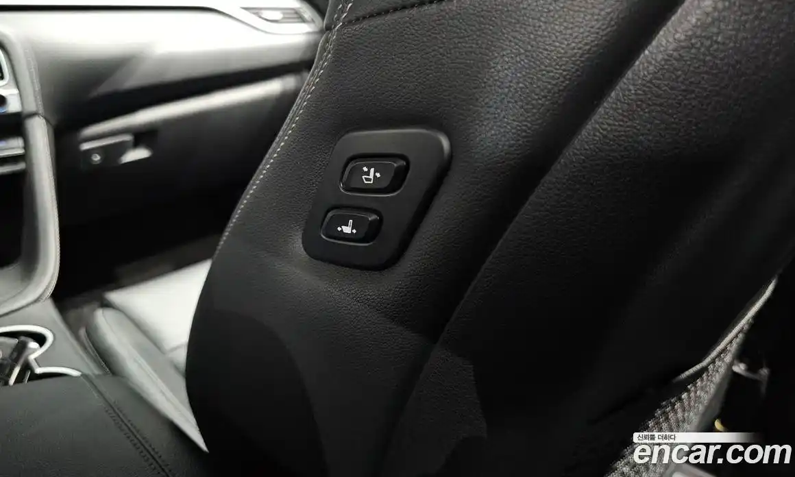 Genesis G70 2018 2.0 гидро в Москве № 2051840, фото 32
