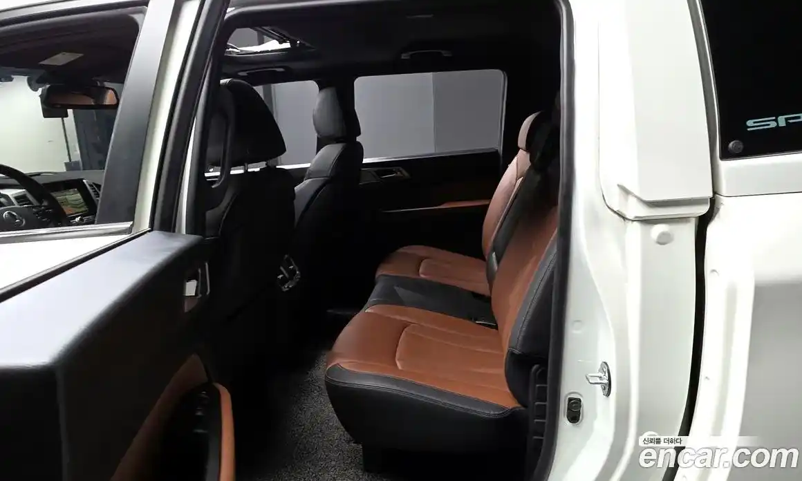 SsangYong Rexton 2018 2.2 гидро в Москве № 2052071, фото 16