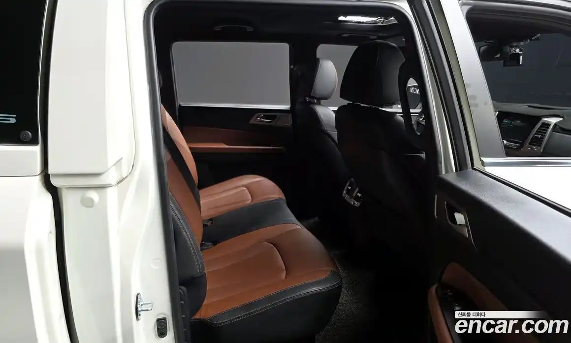 SsangYong Rexton 2018 2.2 гидро в Москве № 2052071, фото 17