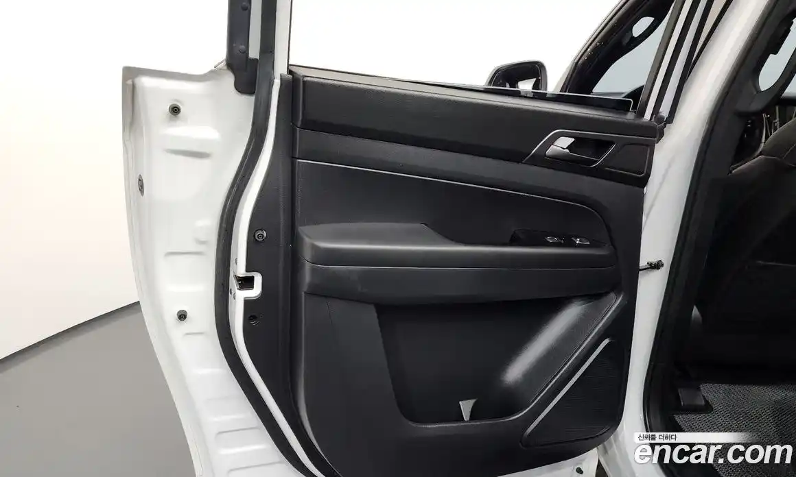 SsangYong Rexton 2022 2.2 гидро в Москве № 2052153, фото 15