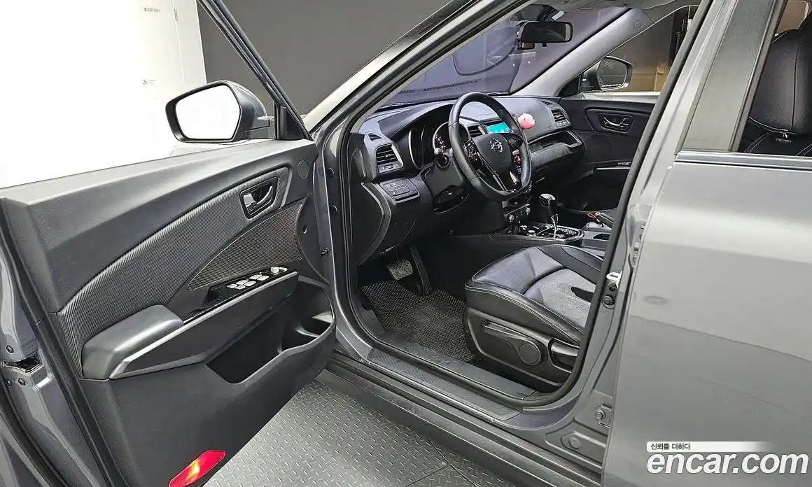 SsangYong TIBOLI 2016 1.6 гидро в Москве № 2052234, фото 13
