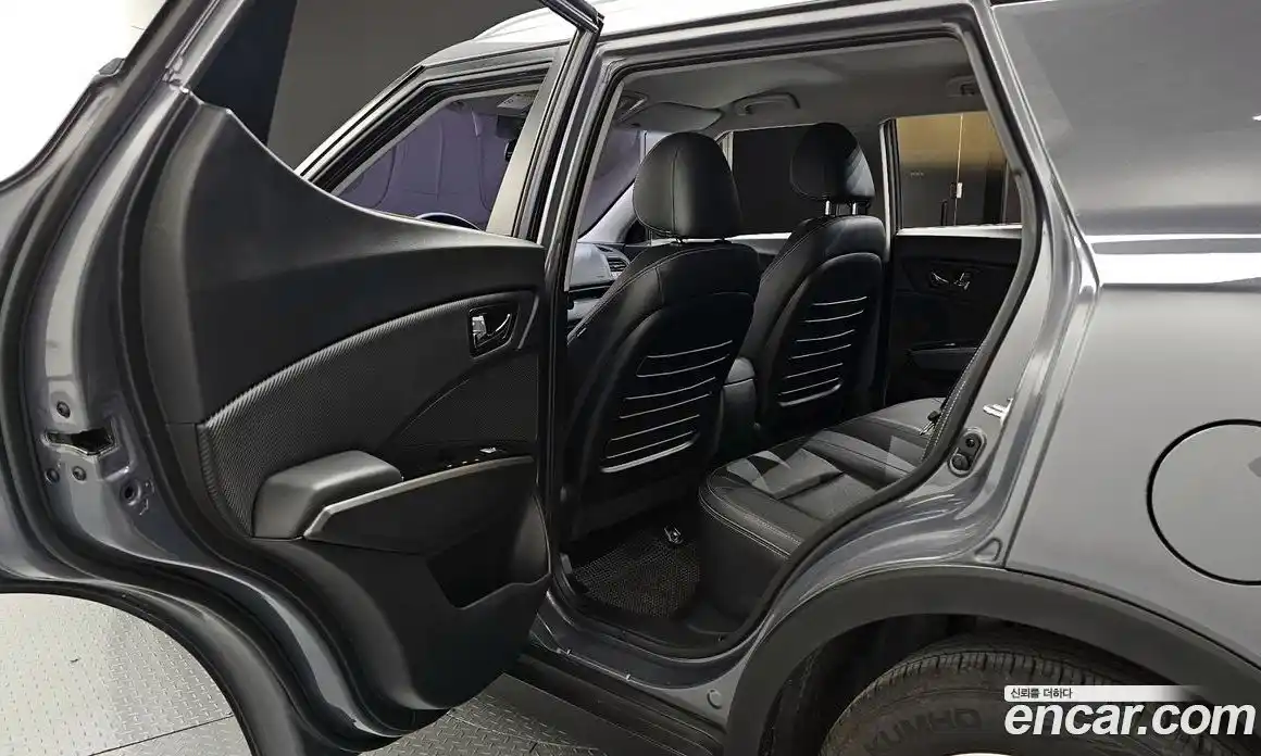 SsangYong TIBOLI 2016 1.6 гидро в Москве № 2052234, фото 18
