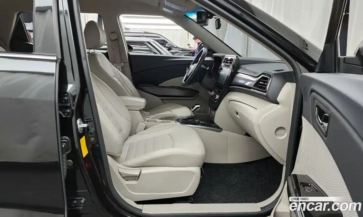 SsangYong TIBOLI 2019 1.5 гидро в Москве № 2052302, фото 16