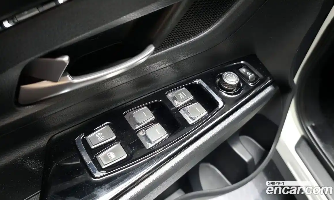 SsangYong Korando 2019 1.6 гидро в Москве № 2052367, фото 31