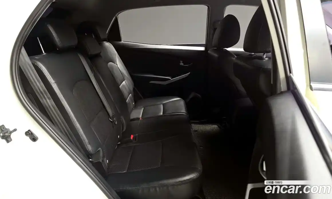 SsangYong Korando 2014 2.0 гидро в Москве № 2052425, фото 17