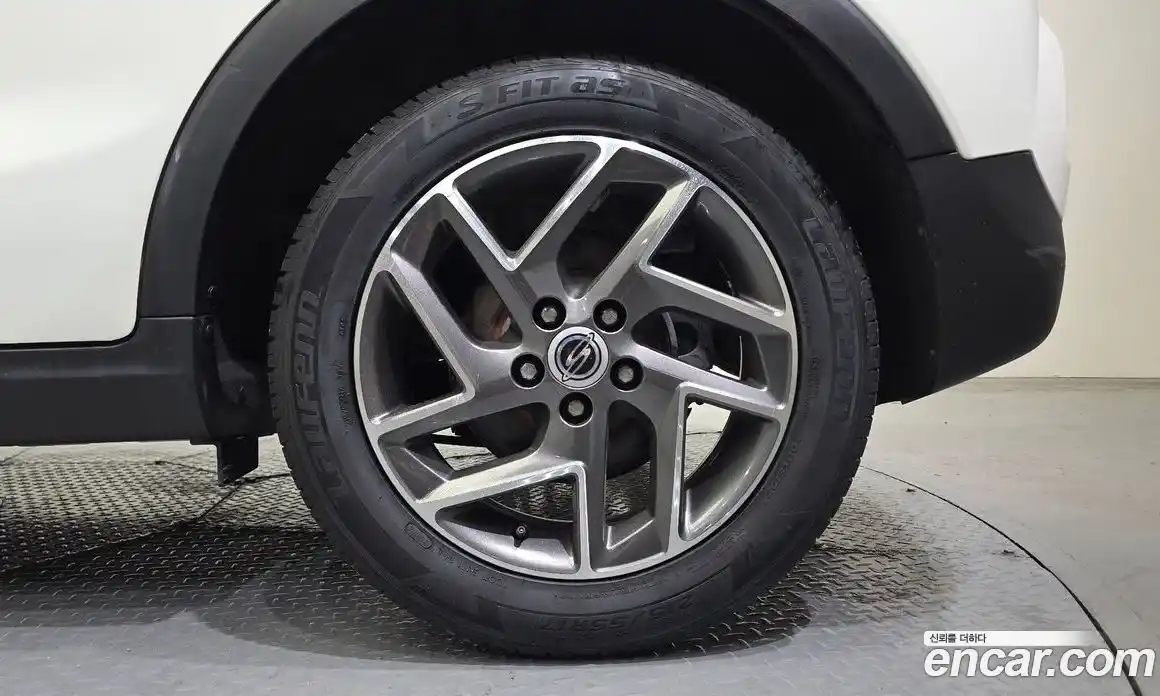 SsangYong TIBOLI 2022 1.5 гидро в Москве № 2052429, фото 7