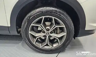 SsangYong Korando 2020 1.5 гидро в Москве № 2052432, миниатюра 5