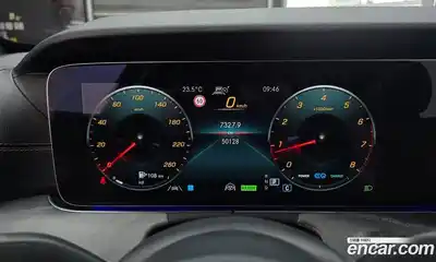 Mercedes-Benz E-Class 2022 2.0 гидро в Москве № 2052576, миниатюра 11
